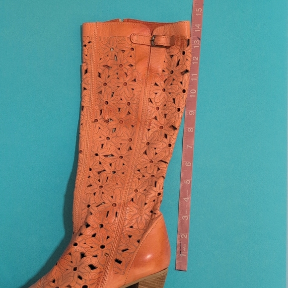 Knee-high Boots, genuine leather, Orange, laser cut, from Montenegro, 40 or 9.5 - Picture 10 of 12